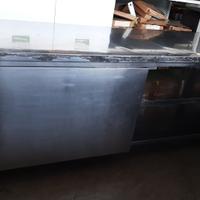 Banco da lavoro in acciaio