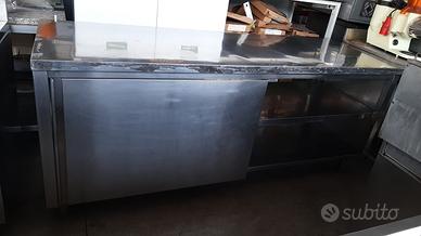 Banco da lavoro in acciaio