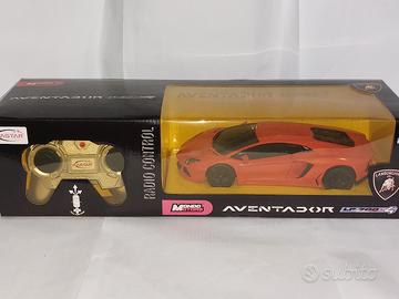 Lamborghini aventador radiocomandata rastar 1/24