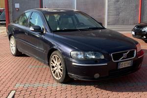 Volvo S60 2.4 D5 20V (185CV) cat Summum