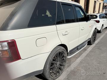 Auto range rover sport