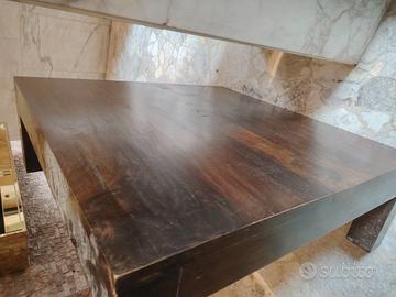 Tavolo in teak iroko