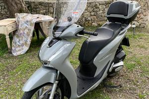 SH 125 ABS 2023 Grigio Nardó