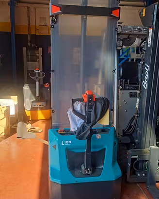Stoccatore elettrico marca Baoli modello KBS 12 20