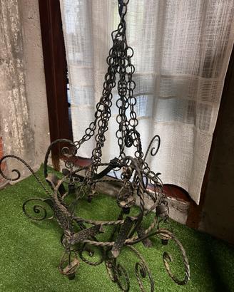 Lampadario in ferro