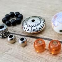 Perle / beads / accessori per creare collane
