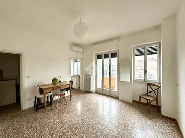 MONOLOCALE A MILANO