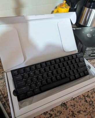 Anne Pro 2 – Tastiera 60% Meccanica Dual Mode