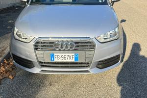 Audi a 1 neopatentato 2015