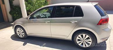 Volkswagen Golf BlueMotion 1.6 TDI DSG Automatica