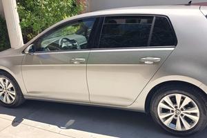Volkswagen Golf BlueMotion 1.6 TDI DSG Automatica