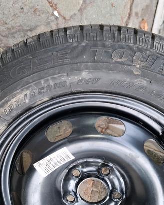 Pneumatico scorta Goodyear con cerchione in ferro