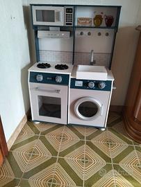 Cucina di legno per bambini