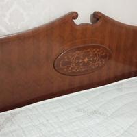 LETTO IN LEGNO INTARSIATO
