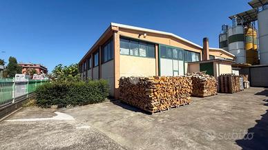 CAPANNONE A TRIBIANO