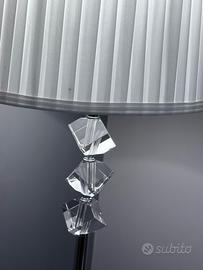 Lampada da terra elegante