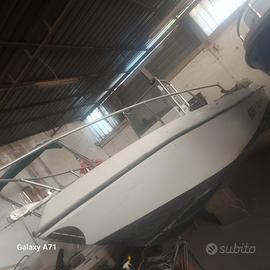 barca sidra master 6.00 mt più motore jhonson 40 c