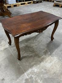 Tavolino antico il legno massello, stile barocco