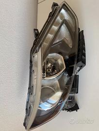 FANALE ANTERIORE DESTRO NISSAN QASHQAI J11