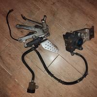 Impianto frenante posteriore Yamaha R1 1998-2001