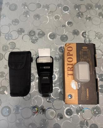 Triopo TR-988 Flash Speedlite