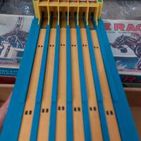 CORSA DEI CAVALLI GIOCO ANNI 70