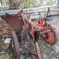 Aratro monovomere sogema per trattori 50-60 cv
