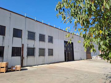 Immobile di 261 m² a Valsamoggia
