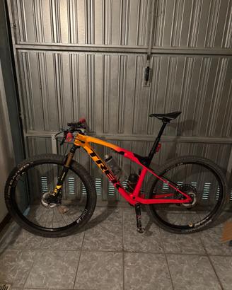 Trek Supercaliber 2021