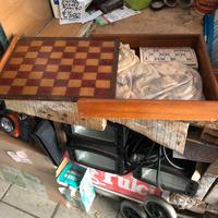 Tombola vintage con dama in legno