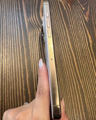 iPhone 16 pro max Rosa 