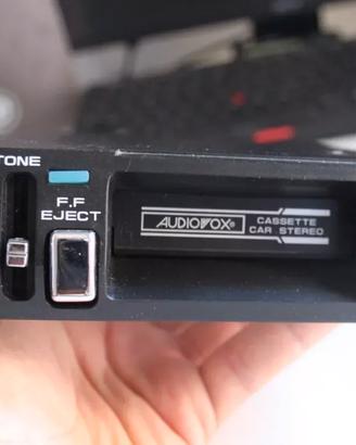 Lettore audiocassette auto d'epoca AUDIOVOX UC10