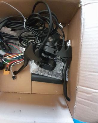 copia di freni v brake  dx.sx per bici elettrica