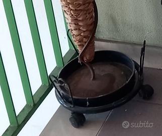 CARRELLO PORTAVASI A RUOTE CUORI IN METALLO