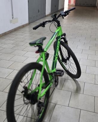 Mountain Bike Atala Replay 27.5” + Faro LED Solare