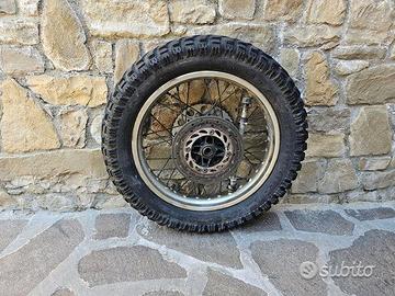 Ruota posteriore Honda Dominator 650