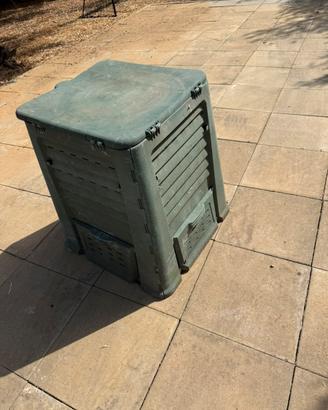 Compostiera da giardino