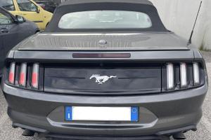 Mustang cabrio 2.3 ecoboost perfetta 30.000 km