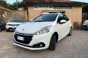 Peugeot 208 PureTech 82 5 porte Allure