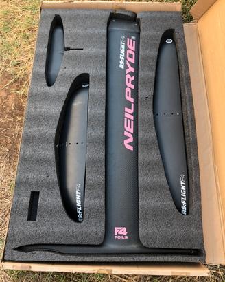 Foil neilpryde 100% carbon con tavola