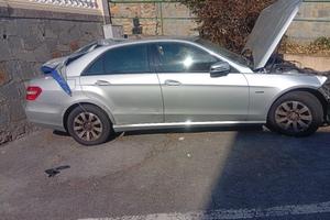 Mercedes E220