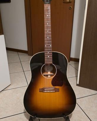 Gibson j45 standard