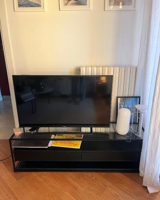 Hisense Smart TV 43" Display LED 4K Ultra HD
