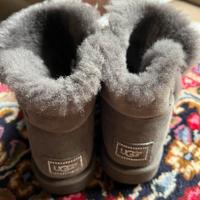 UGG MINY BAILEY BUTTON BLING