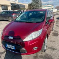 Ford Fiesta Fiesta+ 1.4 5 porte Bz.- GPL