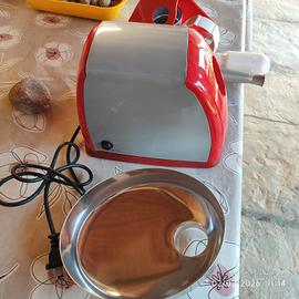 passa pomodoro elettrico 