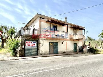 Magazzino - Corigliano-Rossano