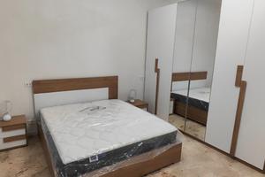 Oleggio, stanza con letto matrimoniale