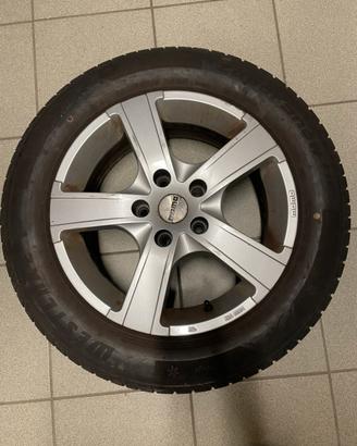 4 Cerchi da 16 + pneumatici invernali