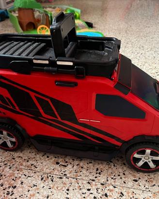 Mini van micro machines